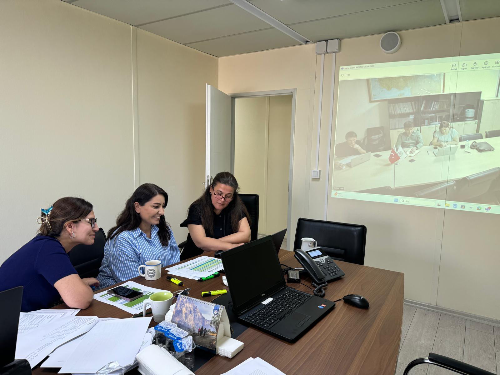 Hamidiye ve Gülhane Eczacılık Fakültesi öğretim üyelerinin katılımıyla Müfredat çalıştayı gerçekleştirildi.