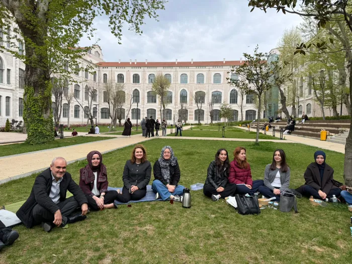 Geleneksel Ebelik Bölümü Bahar Pikniği