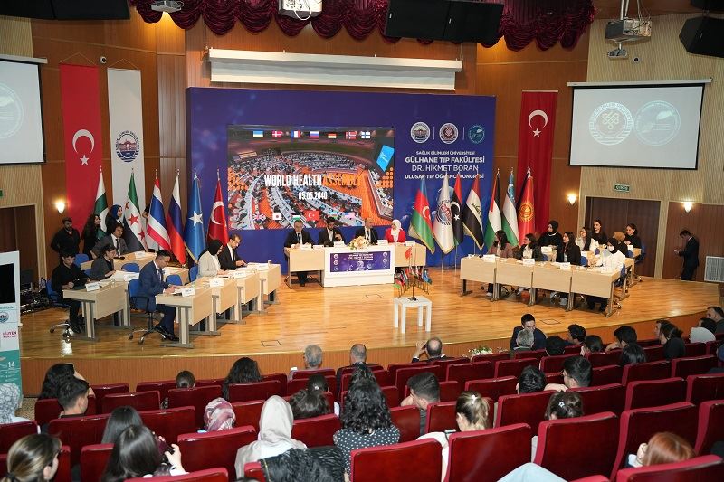 Gülhane Tıp Fakültesi Dr. Hikmet Boran Ulusal Tıp Öğrenci Kongresi Yoğun Bir Katılım ile Gerçekleştirildi...