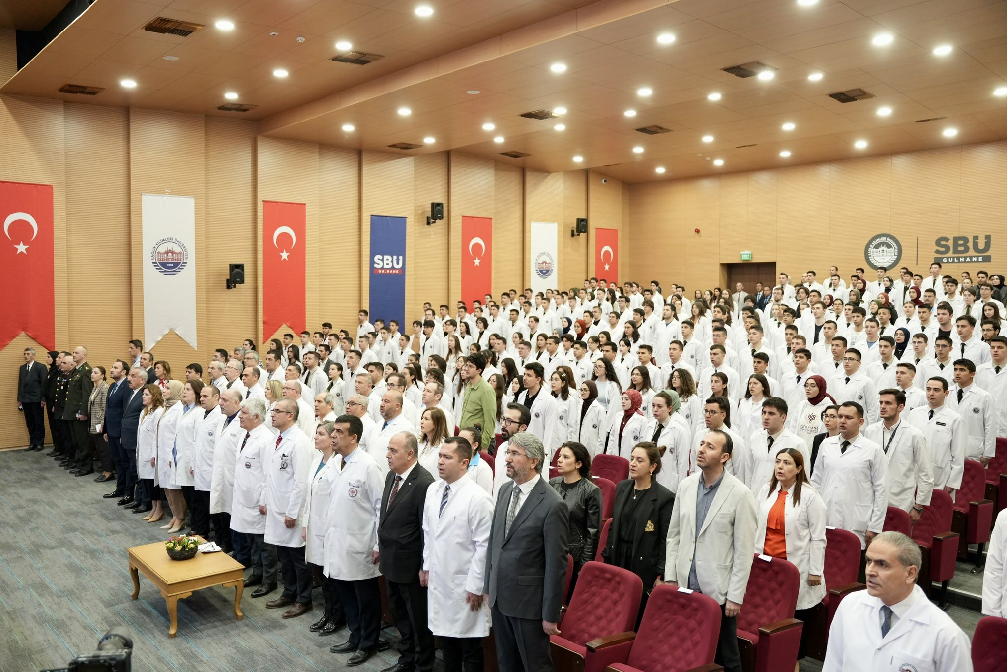 SBÜ Ailesi, 14 Mart Tıp Bayramı’nı Coşkuyla Kutladı
